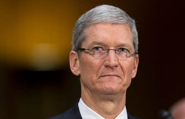 Online Extra: Gay Apple CEO granted restraining order against SF man who sought to deliver flowers, champagne