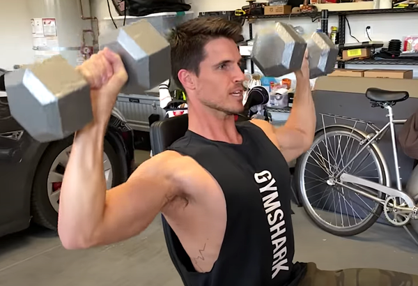 Friday Fitness with Robbie Armell from 'The Flash'