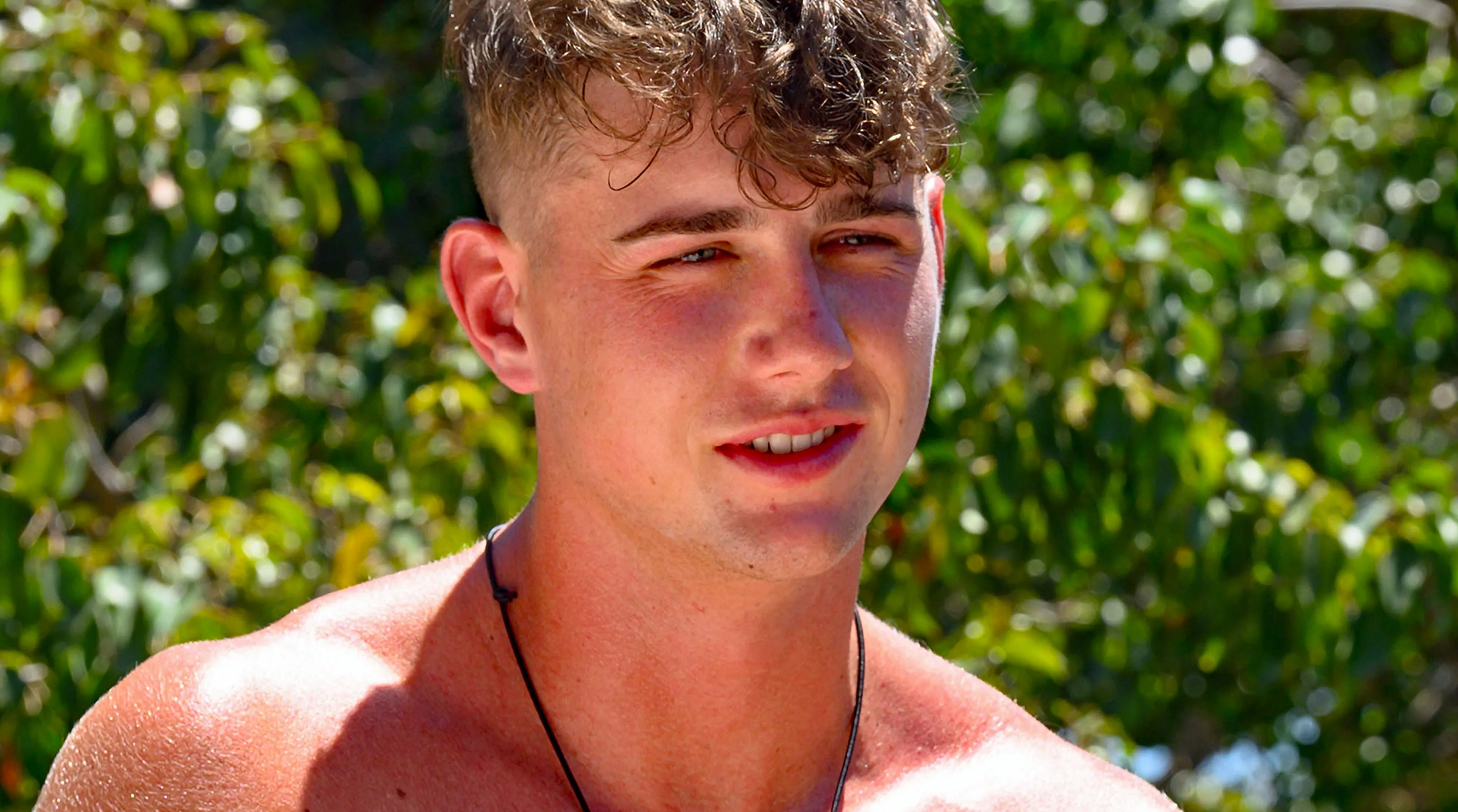 'Too Hot to Handle' Breakout Star Harry Jowsey Posts Tweet that's Just ...