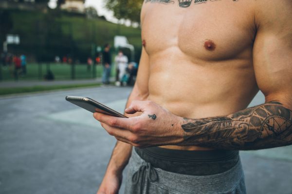 Grindr 2020 Stats – Where are the Tops? Where are the Bottoms?