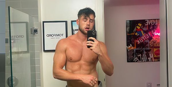 'THTH's' Harry Jowsey Nearly Goes Full Frontal in IG Post