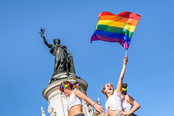 France Legalizes IVF for Lesbians and Single Women