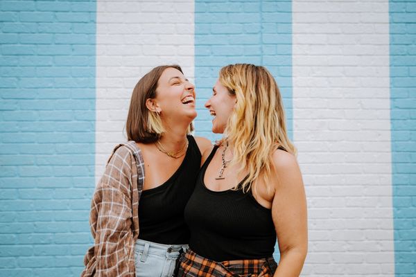 How 2 Lesbian Travel Content Creators Became the Face of Bushwick, Brooklyn