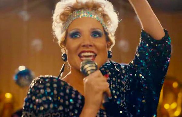 Eyes of Tammy Faye: Dramatic Adaptation of the Televangelist Documentary