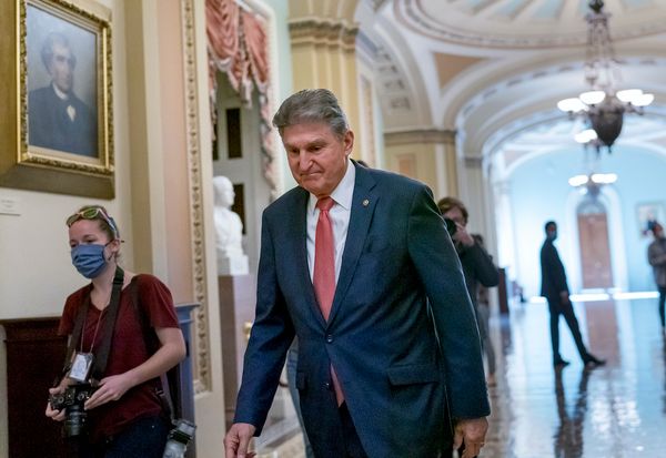 Manchin Upends Biden's Agenda, Won't Back $2 Trillion Bill