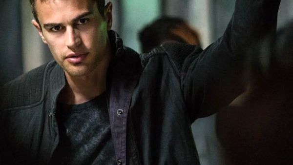 Thirst Trapping-Theo James Joins 'The White Lotus'