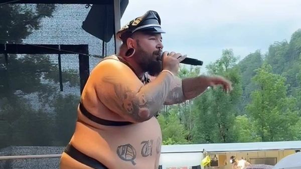 Watch: Queer, Body-Positive Rapper 'Eating Up' as Conservatives Fly into Frenzies