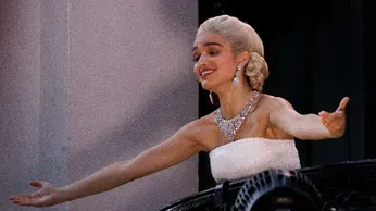 Rachel Zegler Acknowledges London Pride with Lyric Change to 'Don't Cry For Me Argentina'