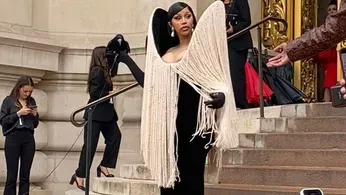 Cardi B, a Live Crow, and Schiaparelli's Monochrome Vision Open Paris Vouture Week