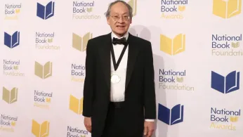 Arthur Sze Is Appointed US Poet Laureate As the Library of Congress Faces Challenges